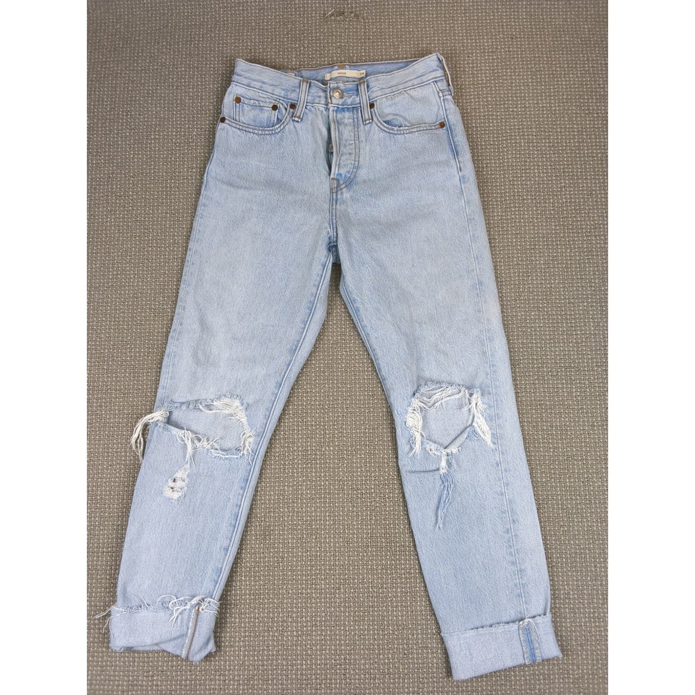 Levis Premium Wedgie Straight Jeans Womens 24 Light Wash Distressed High Rise